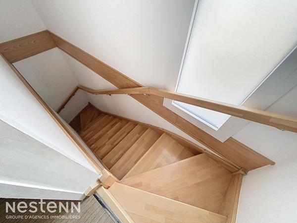 Maison contemporaine de 2020 sur Clohars-Carnoët avec vie de plain pied, 3 chambres, proche du bourg et des plages.