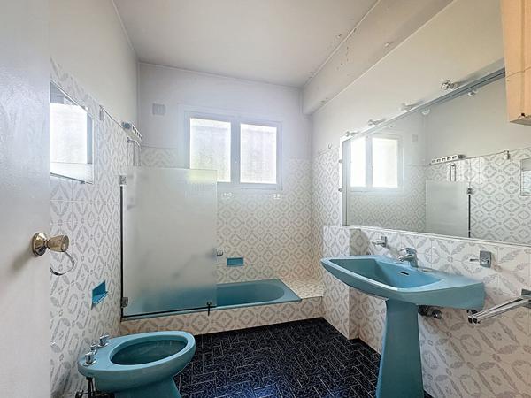 Nice Bas Cimiez , 3 Pièces 83m² traversant avec terrasse