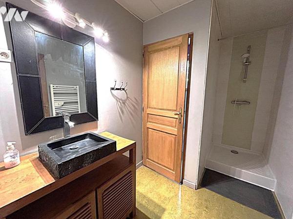 Maison de plain pied 3 chambres sur terrain de 13.5 ares à BREGILLE