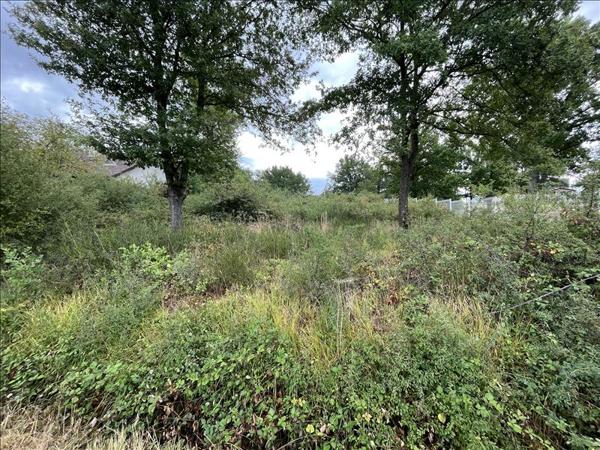 Terrain à vendre |  Domérat |  957 m²