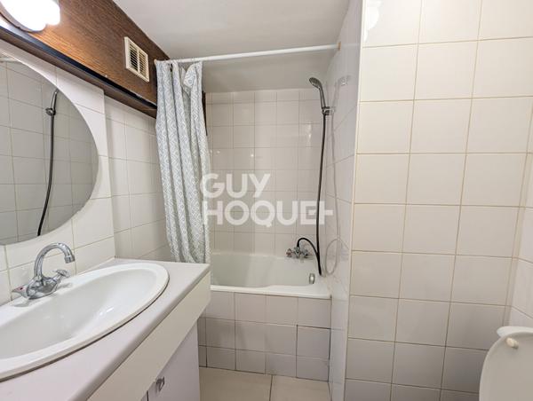 A LOUER GRAND STUDIO 24m2 MEUBLE