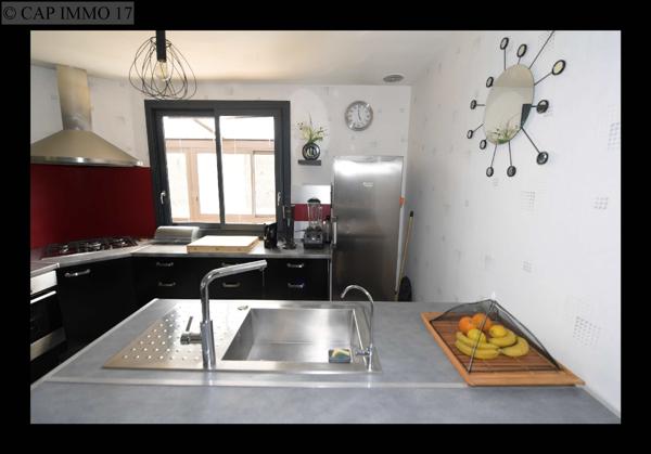 Maison de 119 m² en vente à AXE LA ROCHELLE - SURGERES