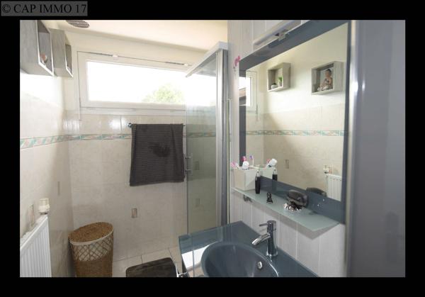 Maison de 119 m² en vente à AXE LA ROCHELLE - SURGERES