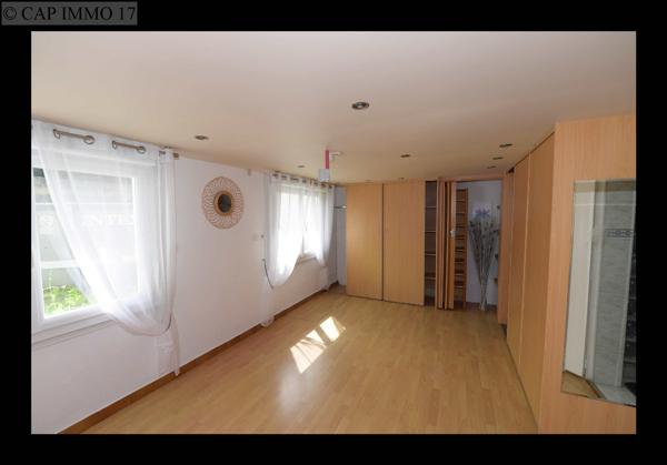 Maison de 119 m² en vente à AXE LA ROCHELLE - SURGERES