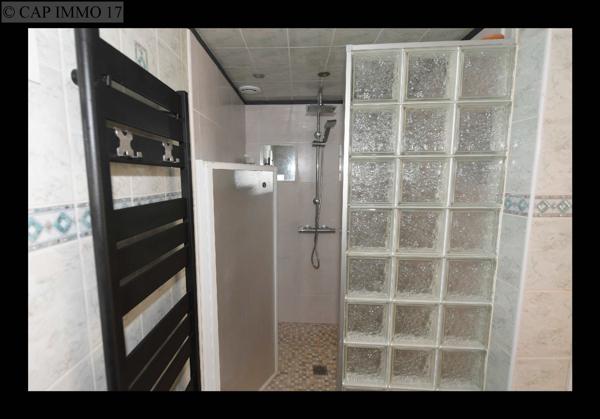 Maison de 119 m² en vente à AXE LA ROCHELLE - SURGERES