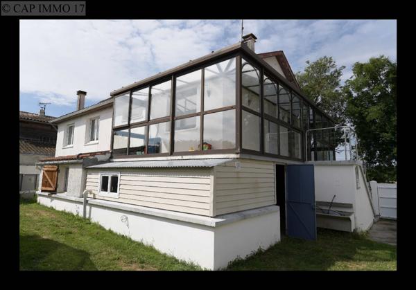 Maison de 119 m² en vente à AXE LA ROCHELLE - SURGERES