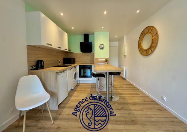 Studio
                                                                                                                                                                                                                                                                                                                        1 pièce(s)                                                                                                                                                                                                                                                                                                                              29.13  m²