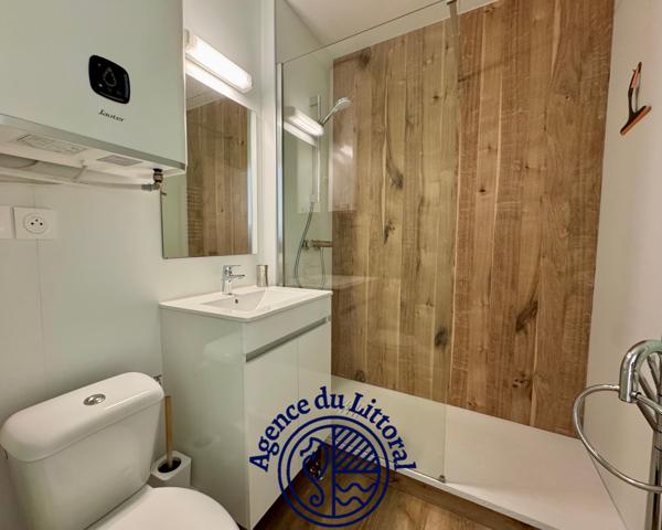 Studio
                                                                                                                                                                                                                                                                                                                        1 pièce(s)                                                                                                                                                                                                                                                                                                                              29.13  m²