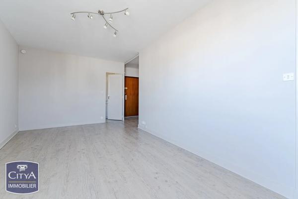 Appartement à vendre 1 pièce 27.55m² Tours (37000)