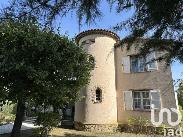 Maison à vendre 7 pièces 153 m² Châteauneuf-Grasse