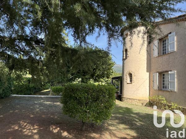 Maison à vendre 7 pièces 153 m² Châteauneuf-Grasse