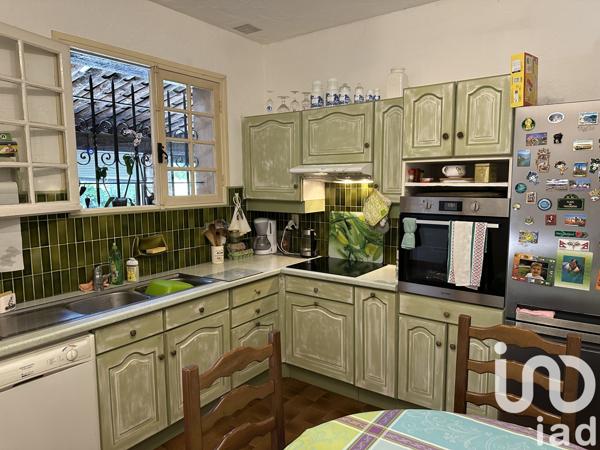 Maison à vendre 7 pièces 153 m² Châteauneuf-Grasse