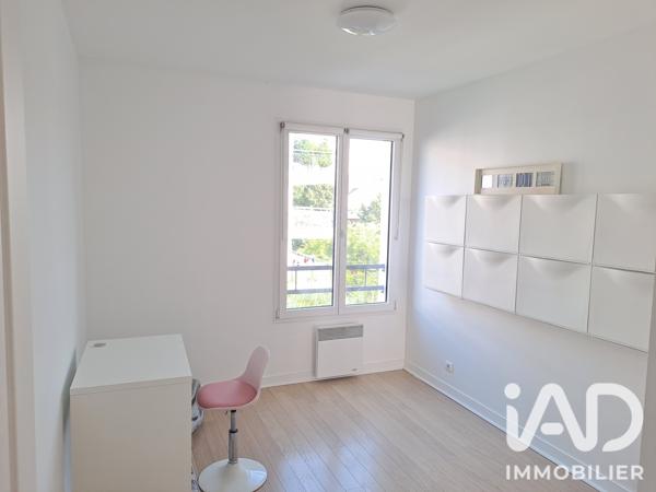 Location appartement 4 pièces 85 m² Rueil-Malmaison