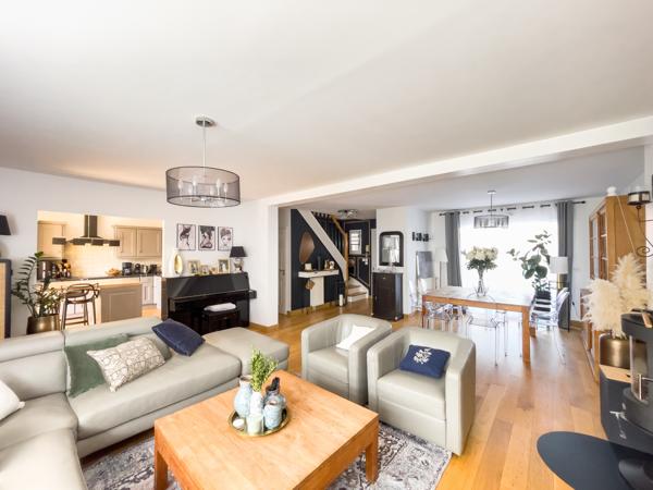 Maison 7 pièces - 156 m² Bien prestige