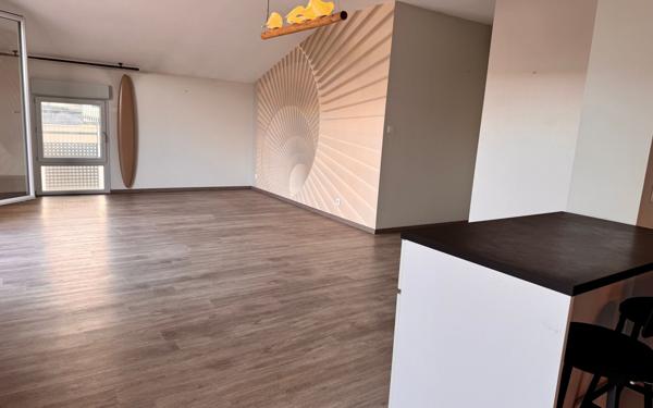 Appartement à vendre    3 pièces • 75,04 m2 Toulouse