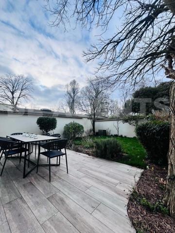 MAISON DE MAITRE DU XIX SIECLE 