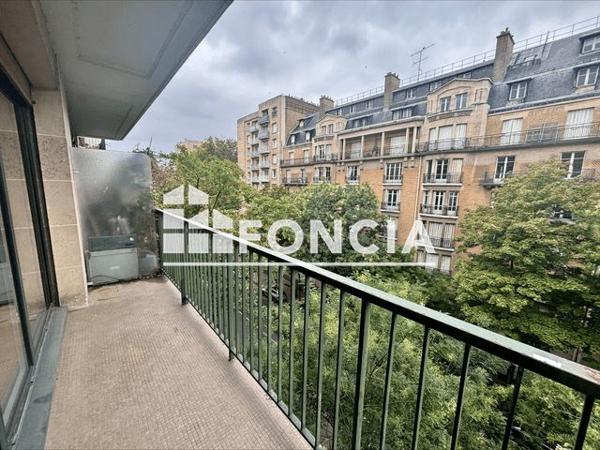 Location Appartement 4 pièces 105.2 m² - 123 AVENUE DE VERSAILLES Paris 75016