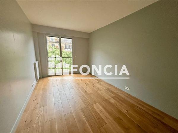 Location Appartement 4 pièces 105.2 m² - 123 AVENUE DE VERSAILLES Paris 75016