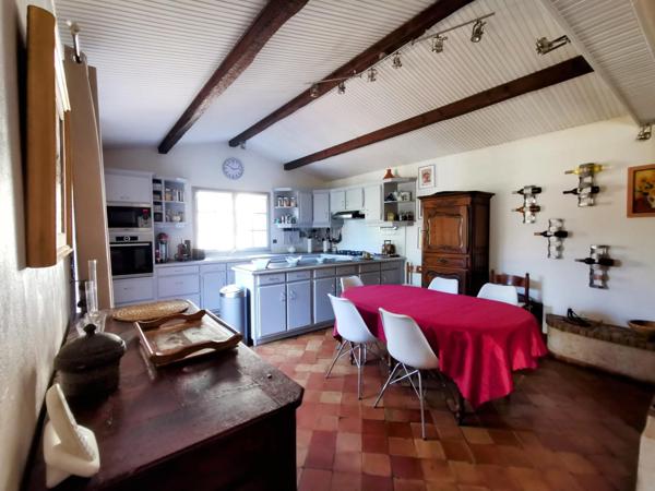 Havre de paix pour ce domaine de 320 m²