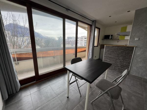 Grenoble (38100) Studio 25 m²