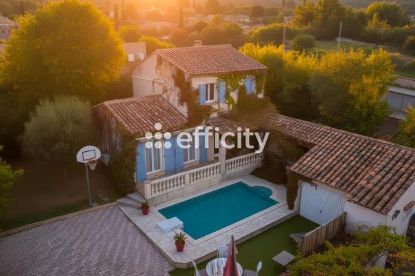 Maison 5 pièces - 108 m² Exclusivité efficity