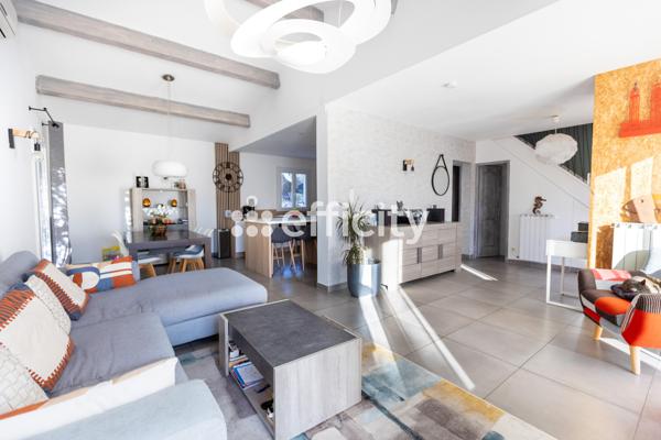 Maison 5 pièces - 108 m² Exclusivité efficity