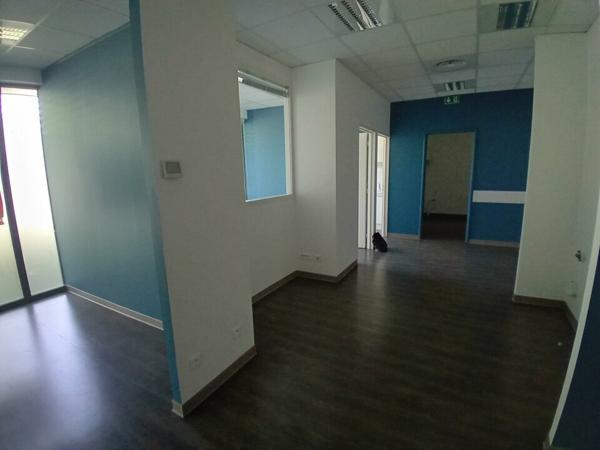 Chalon sur Saône - Bureaux 91 m² à louer