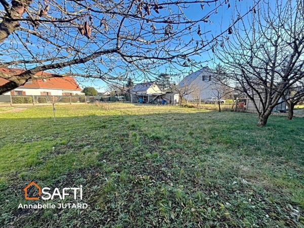 Terrain rare à Joué-lès-Tours