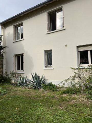 LOCATION Maison/Villa 6 pièces 130m² NIORT