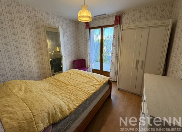 Pavillon plain-pied quatre faces avec terrain piscine dépendance et bonne exposition à Cazilhac proche Carcassonne