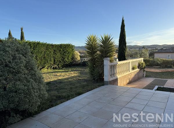 Pavillon plain-pied quatre faces avec terrain piscine dépendance et bonne exposition à Cazilhac proche Carcassonne