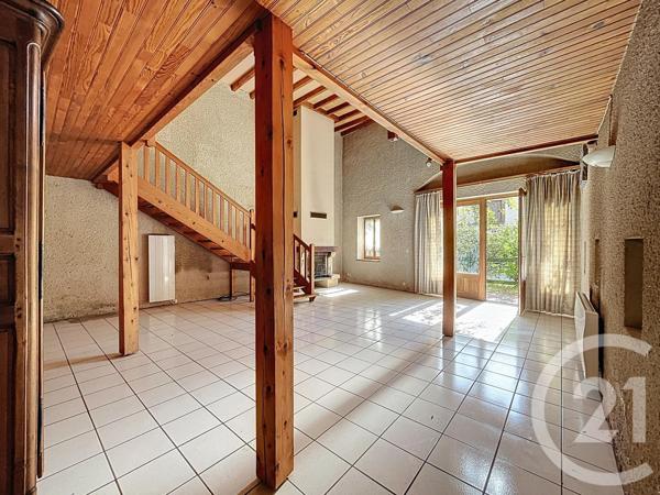 Maison à vendre  5 pièces - 131,10 m2 CHATEL GUYON - 63