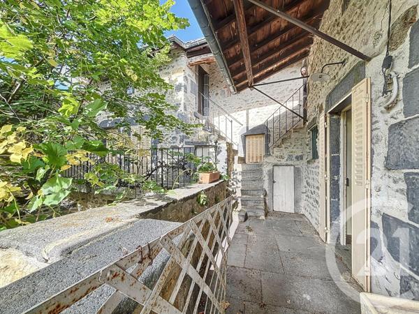 Maison à vendre  5 pièces - 131,10 m2 CHATEL GUYON - 63