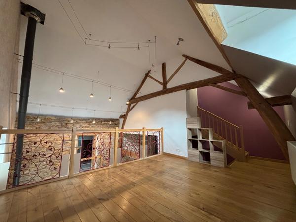 Maison à vendre 5 pièces proche de SAINT-GENGOUX-LE-NATIONAL (71)