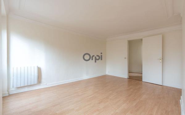 Appartement à vendre    2 pièces • 52,66 m2 Paris 10