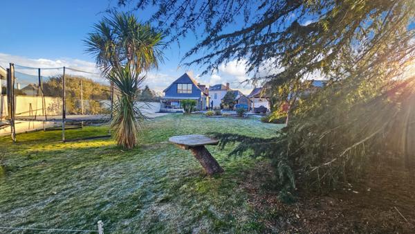 Maison à vendre, bigourdane rénové de 8 pièces avec garage jardin et piscine HORGUES (65)