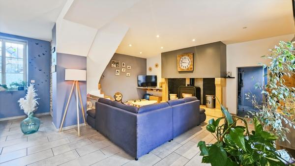 Maison à vendre, bigourdane rénové de 8 pièces avec garage jardin et piscine HORGUES (65)