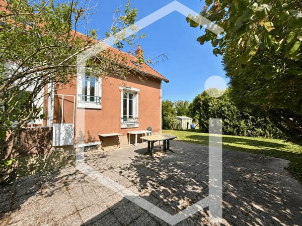Maison 4 pièce(s) 3 chambre(s) 93 m²