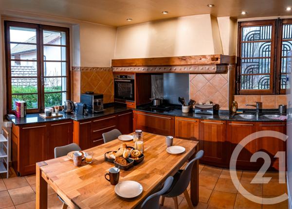 Maison à vendre  9 pièces - 245 m2 CLUSES - 74