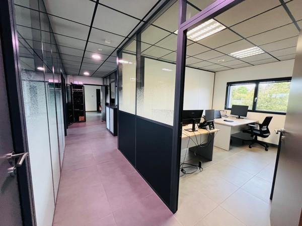 A LOUER BUREAUX PONTCHATEAU 200M2 ZI ABBAYE
