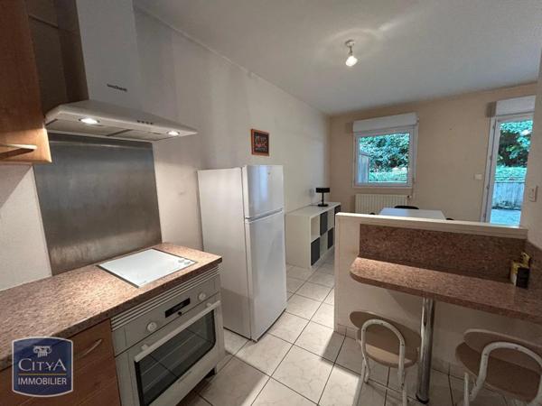 Appartement à louer 2 pièces 50.7m²