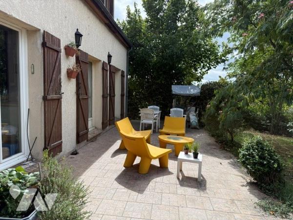 A vendre Maison à Andilly  (95580), 6 pièces, 110 m² habitables, 4 chambres, jardin et terrasse.