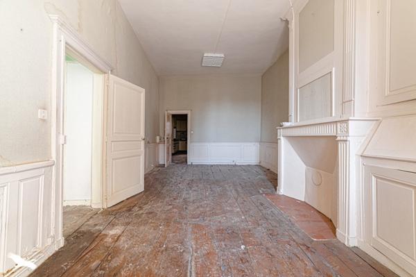 Immeuble à vendre 202 920 € Saint-Junien 300 m² DPE C