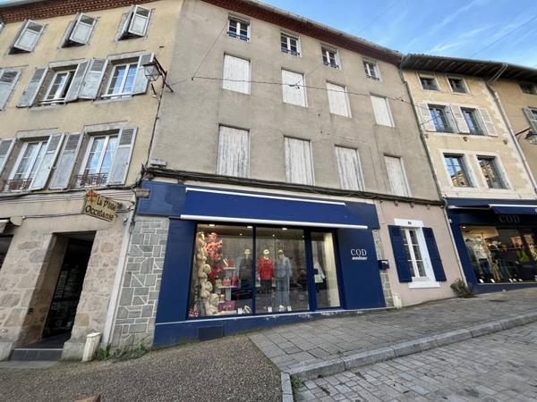Immeuble à vendre 202 920 € Saint-Junien 300 m² DPE C