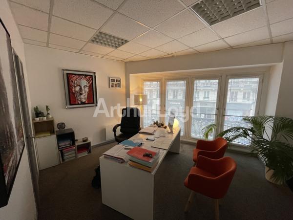 Bureaux à louer à Lille - Centre-ville, accès Gare Lille Flandre