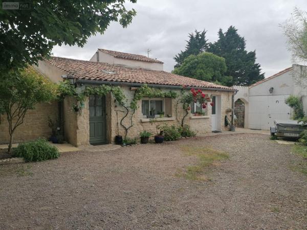 Maison à vendre à Andilly en Charente-Maritime (17230), ref : VD/615