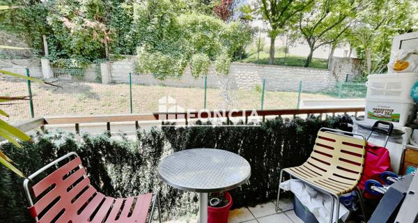 À vendre Studio 25.65 m² - Le Port-marly 78560