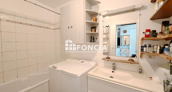 À vendre Studio 25.65 m² - Le Port-marly 78560