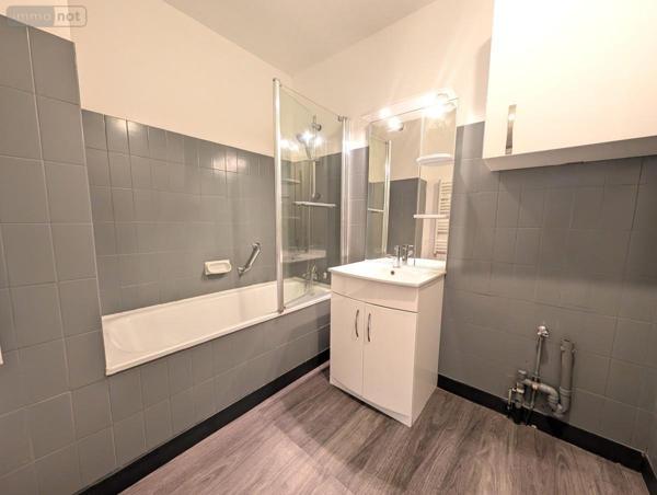 Appartement à vendre à Le Pouliguen en Loire-Atlantique (44510), ref : 44128-1106   
Centre