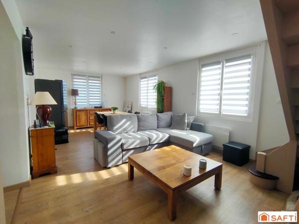 Maison lumineuse de 100 m2 entièrement rénovée